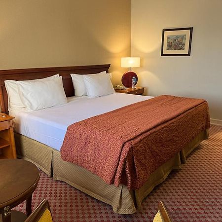 Austral Plaza Hotel Comodoro Rivadavia Exteriör bild