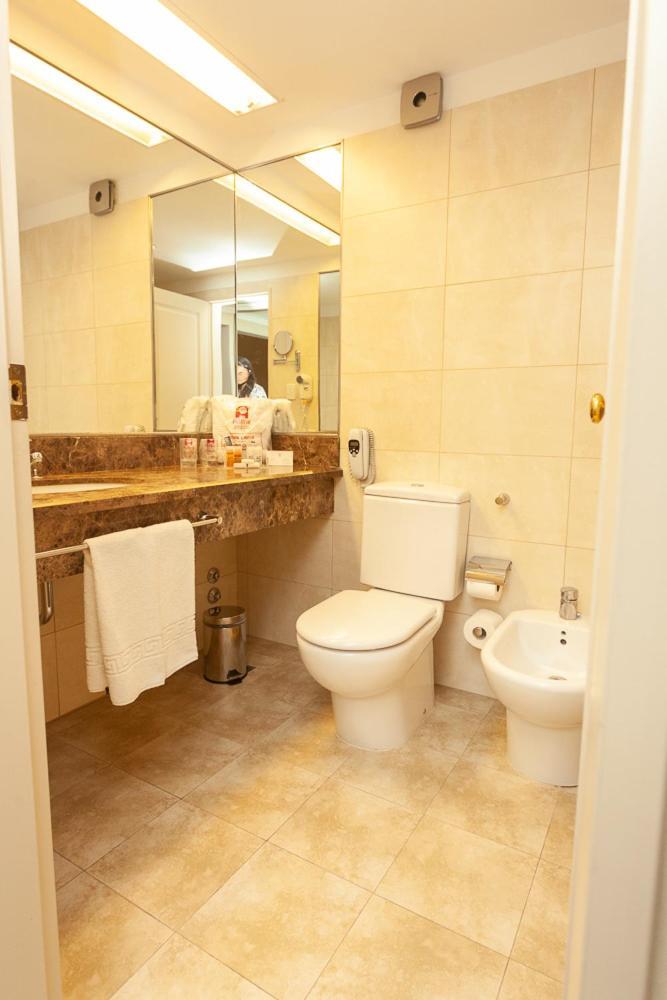 Austral Plaza Hotel Comodoro Rivadavia Rum bild