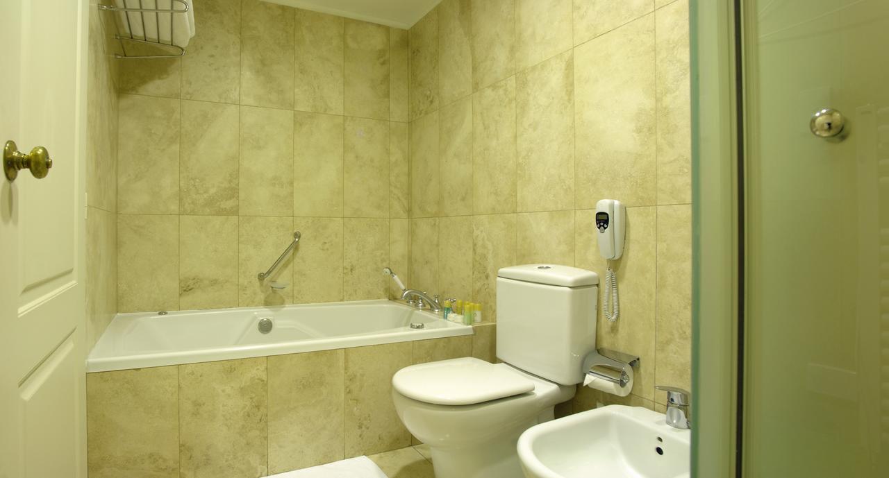 Austral Plaza Hotel Comodoro Rivadavia Exteriör bild